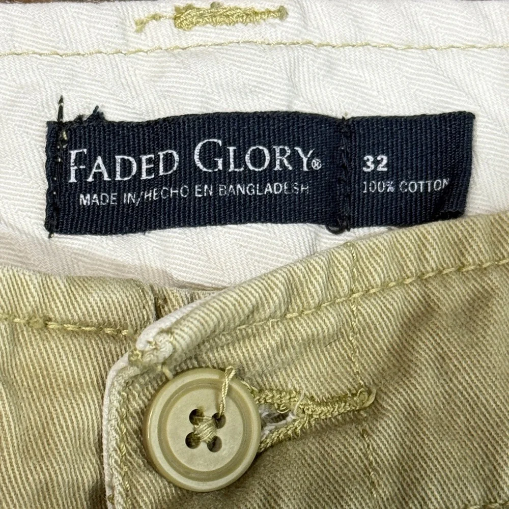 Retro Faded Glory Men's Cargo Shorts